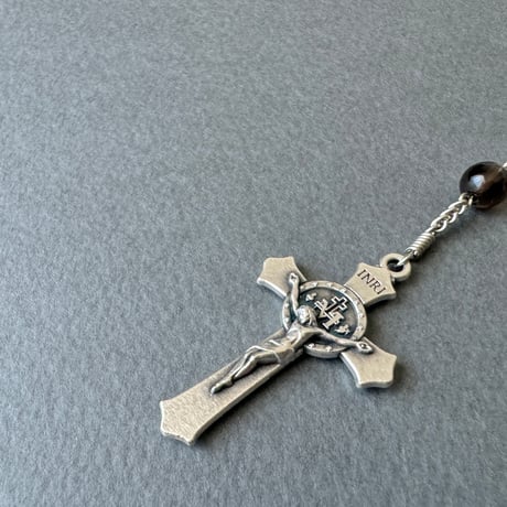 ＊聖ベネディクトと不思議のメダイのクロス＊スモーキークォーツの1連ロザリオ