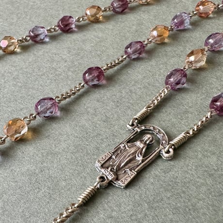 ＊透かしアーチの不思議のメダイ＊チェコガラスの5連ロザリオ（ダブルパープル×クリスタルセルシアン）