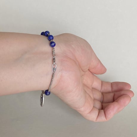 ＊ラピスラズリのロザリオブレスレット（メダイ4種類）