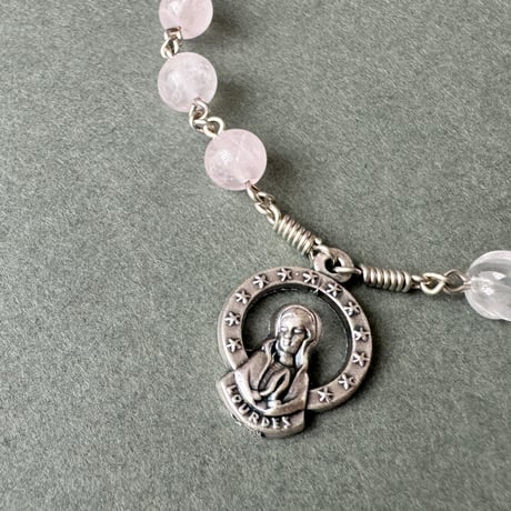 ＊ルルドのマリア様＊ローズクォーツのロザリオブレスレット