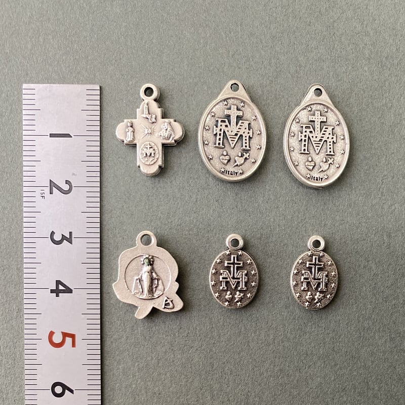 メダイ全6種類＊天然水晶のロザリオブレスレット | 長崎編みロザリオ