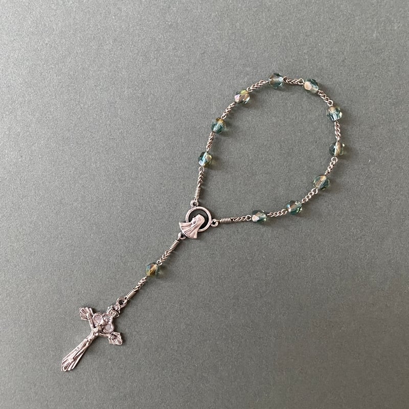 カリスとホスチアのクロス＊チェコガラスの1連ロザリオ＊ライト