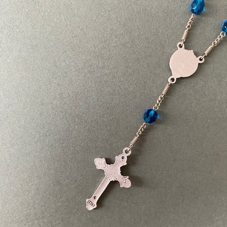 ＊天使と不思議のメダイ＊チェコガラスの1連ロザリオ（カプリブルー）