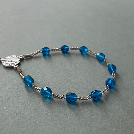 ＊天使と不思議のメダイ＊チェコガラスの1連ロザリオ（カプリブルー）