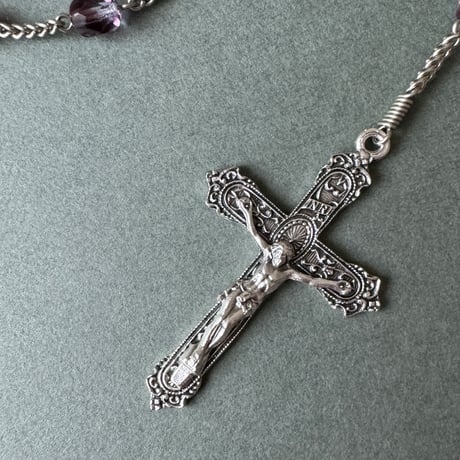 ＊透かしアーチの不思議のメダイ＊チェコガラスの5連ロザリオ（ダブルパープル×クリスタルセルシアン）