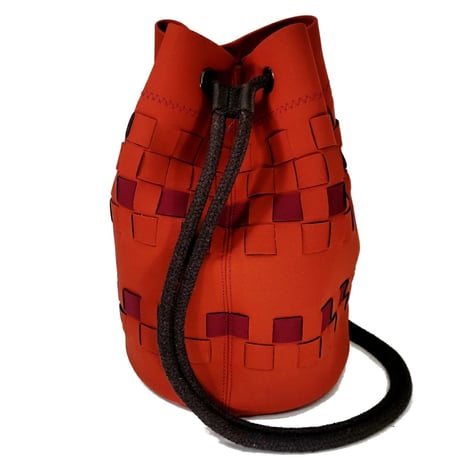 【新入荷】POCCA（ポッカ） イタリア製 ディティーバッグ 中型オレンジｘワインレッド ポリエステル ナイロン DITTY BAG ポシェット メンズ レディース（ PO619002-34 ）