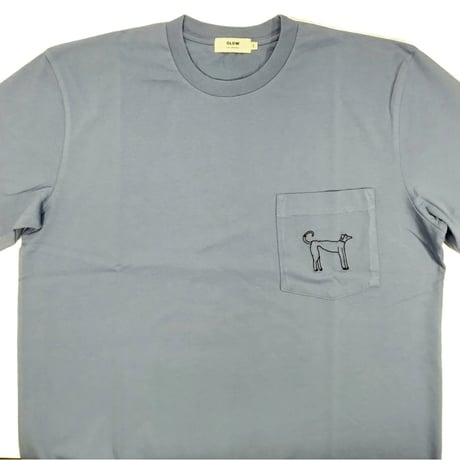 OLOW（オロウ） Tシャツ バックプリント 人と犬などのイラスト ブルーグレー オーガニックコットン100% ゆったりシルエット【ケイト・マクエニフ】（OL612002-81 ）