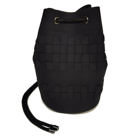 【新入荷】POCCA（ポッカ） イタリア製 ディティーバッグ 中型 ブラックｘブラック ポリエステル ナイロン DITTY BAG ポシェット メンズ レディース（PO619002-99 ）
