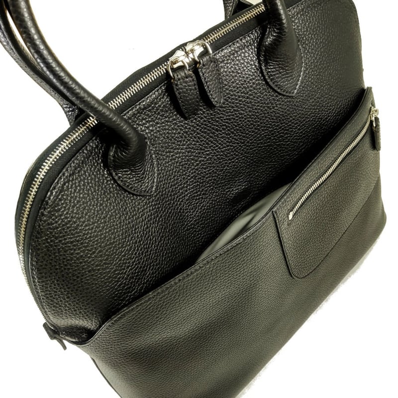 CAVALLERESCO カーフレザーバッグ 美品‼️ 新入荷】CAVALLERESCO（カヴァレレスコ） イタリア製 カーフレザー