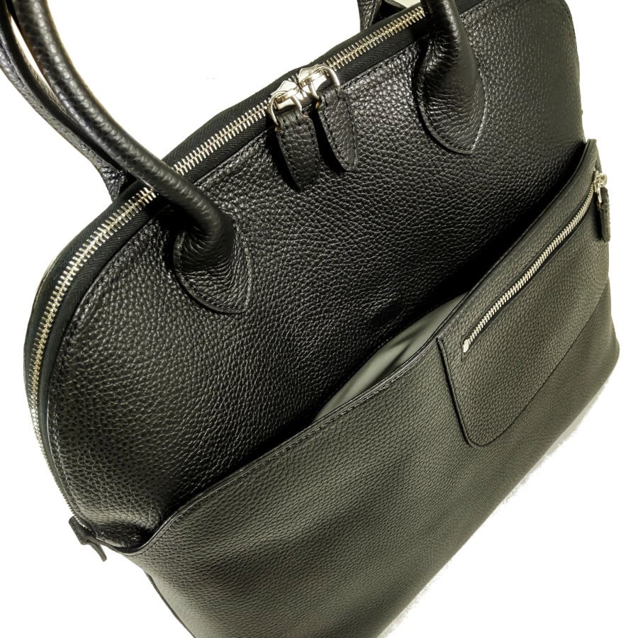 CAVALLERESCO カーフレザーバッグ 美品‼️ 新入荷】CAVALLERESCO（カヴァレレスコ） イタリア製 カーフレザー