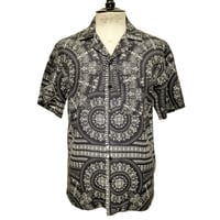 【新入荷】OLOW（オロウ） オープンカラー 半袖シャツ イラストプリント メンズネイビーｘライトグレー プリント柄 テンセル【ジェイキル】（ OL611001-81 ）