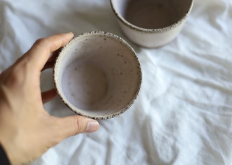 鉄粉のある　蕎麦猪口　桃グレーベージュ