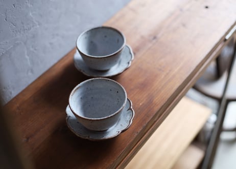 鉄粉のある器　湯のみ　小鉢　陶器