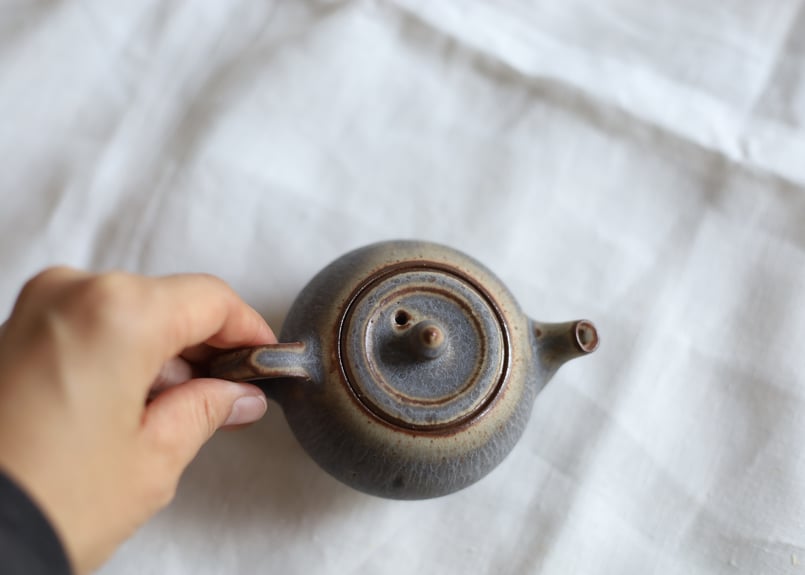 鉄粉のある 小さな急須 約100cc 中国茶・煎茶 | touki a⇔n