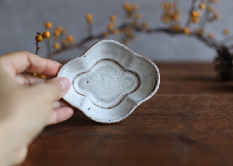 鉄粉のある 木瓜 豆皿 | touki a⇔n