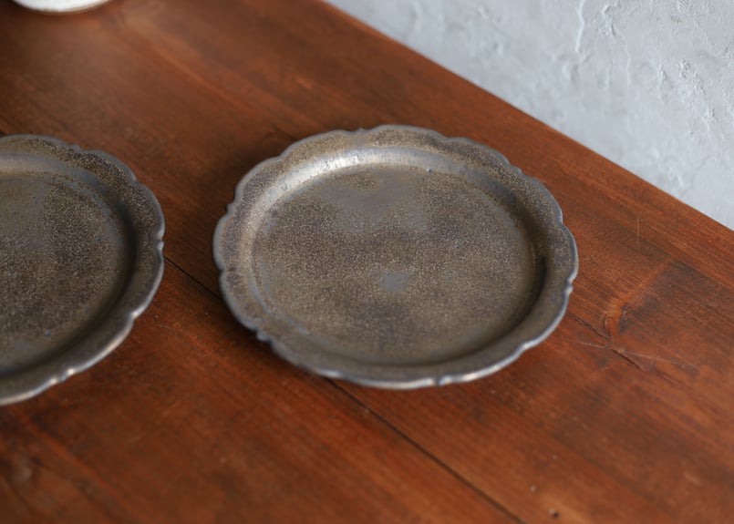 大きめの茶色い陶器製花器 陶器 花瓶 10.0×10.0×高さ20.0cm 信楽焼 日本製 壺 和風