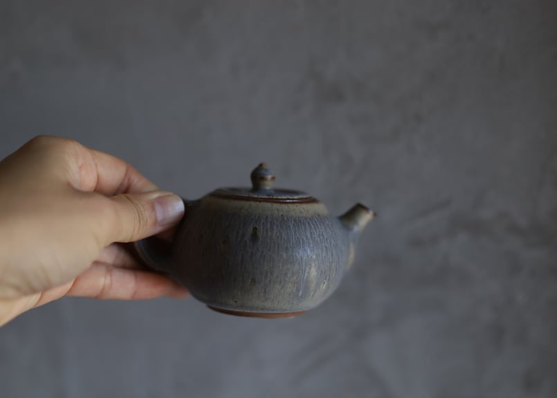 鉄粉のある 小さな急須 約100cc 中国茶・煎茶 | touki a⇔n