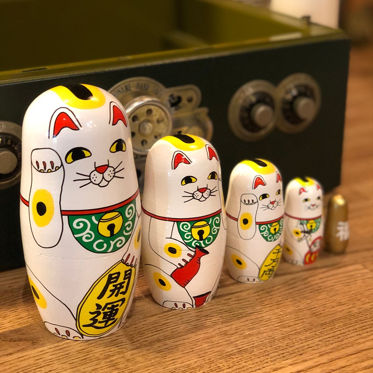 幸運を招くお守り かわいいマトリョーシカ 10体