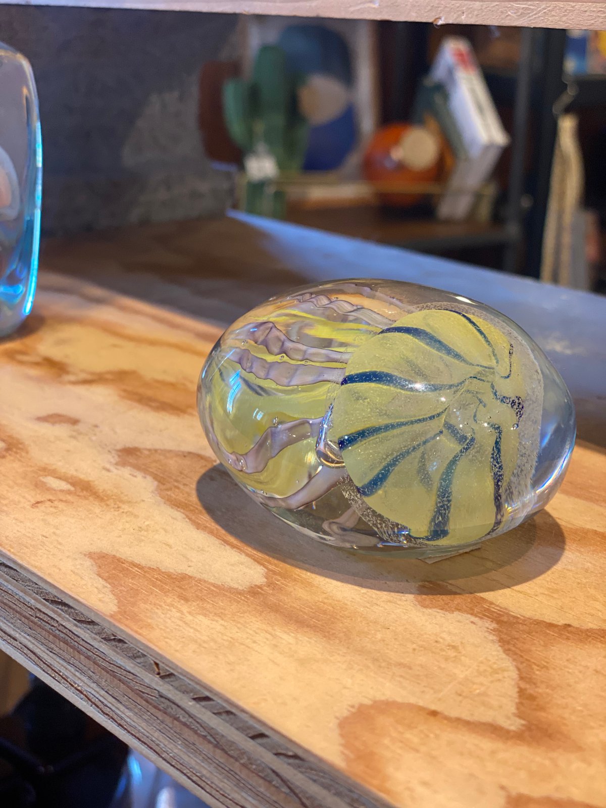 Jellyfish Twisted Leg | CRAFT TRADE SERVICE