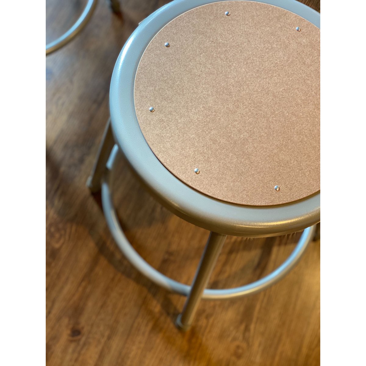 LAB STOOL (S) | CRAFT TRADE SERVICE