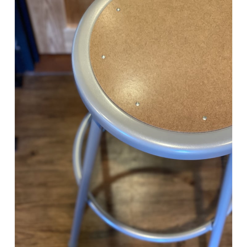 LAB STOOL (L) | CRAFT TRADE SERVICE