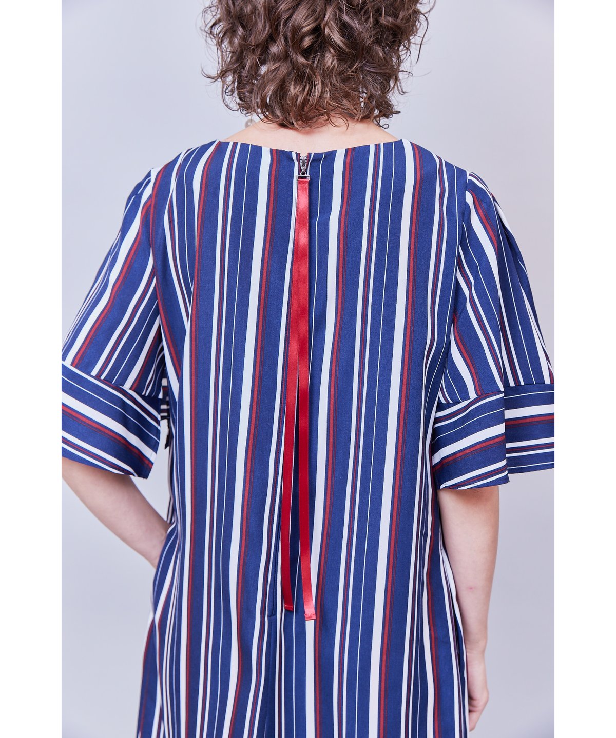 新品リツコシラハマ　ノースリーブワンピース　パネル切替　ストライプ 新品リツコシラハマ ノースリーブワンピース パネル切替 ストライプ