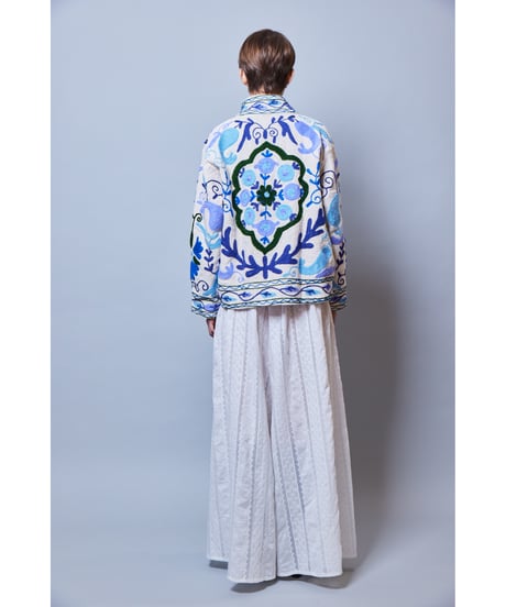 RITSUKO SHIRAHAMA　リツコシラハマ  Indian Hand Embroidery