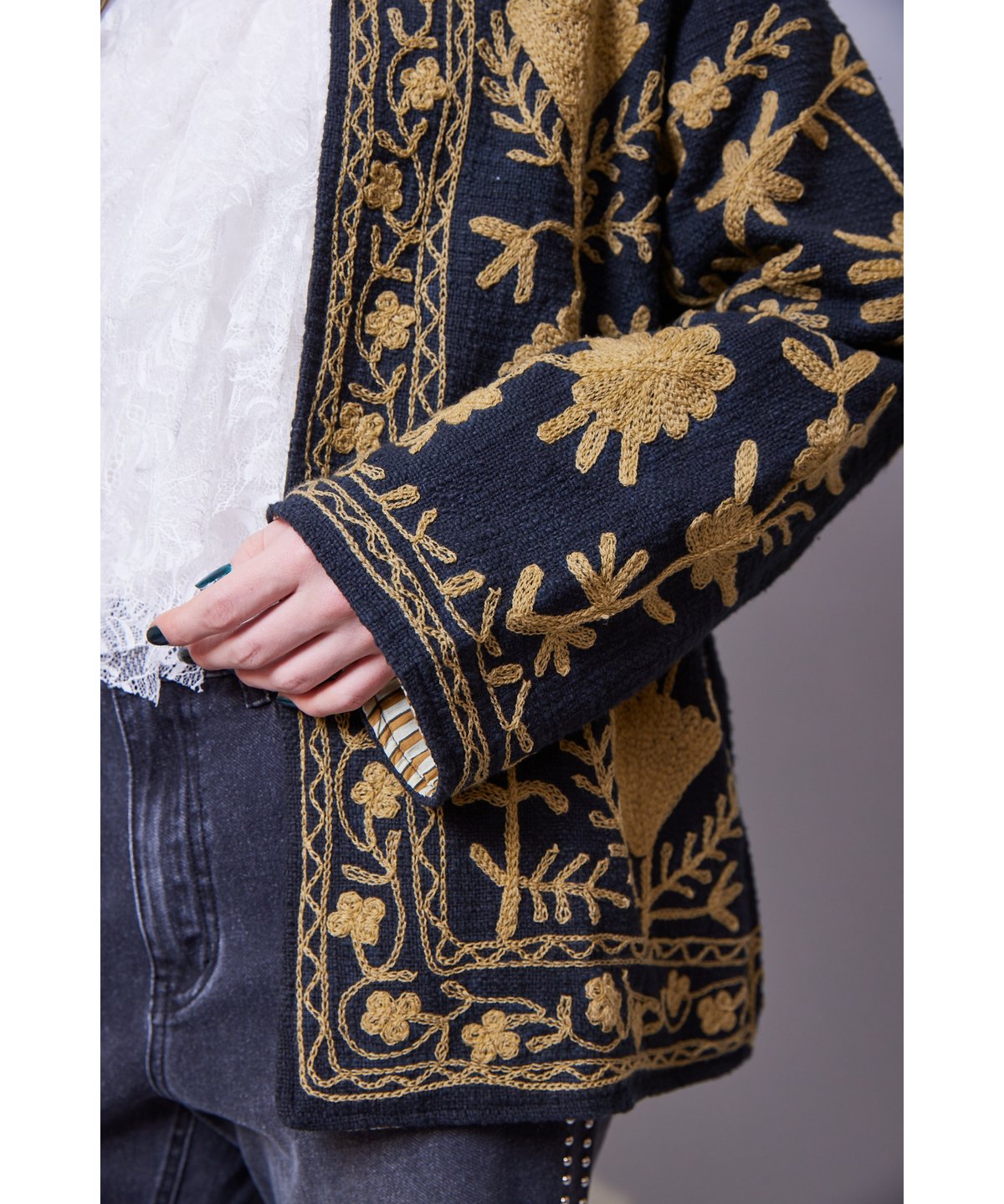 RITSUKO SHIRAHAMA リツコシラハマ Hand Embroidery | RIT