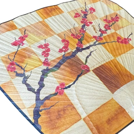 花言葉を添えた渋うちわ　【ウメ】