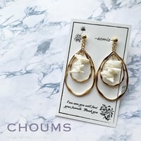 ダブルしずく サンゴ風ビーズ ピアス/イヤリング