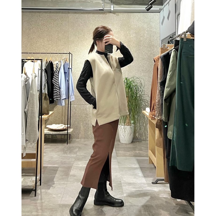 6516738073db3d1045ee8d21
