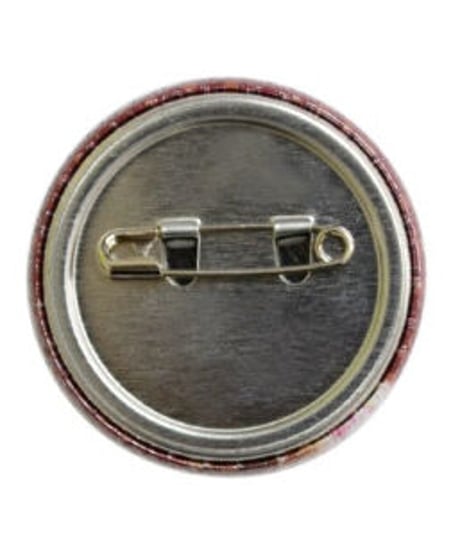 【Bug Screaming】”MUTSUYO” Tin Badge Pink