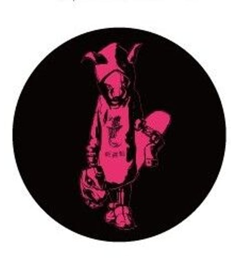 【Bug Screaming】”MUTSUYO” Tin Badge Pink