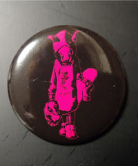 【Bug Screaming】”MUTSUYO” Tin Badge Pink