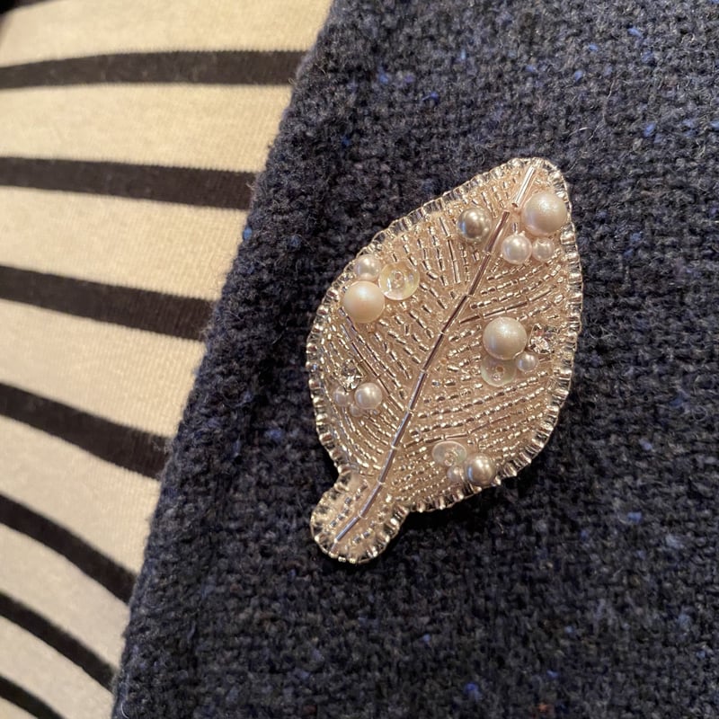 Brooch:GlitterLeafリーフ葉っぱブローチ『スパンコール＆ビーズ