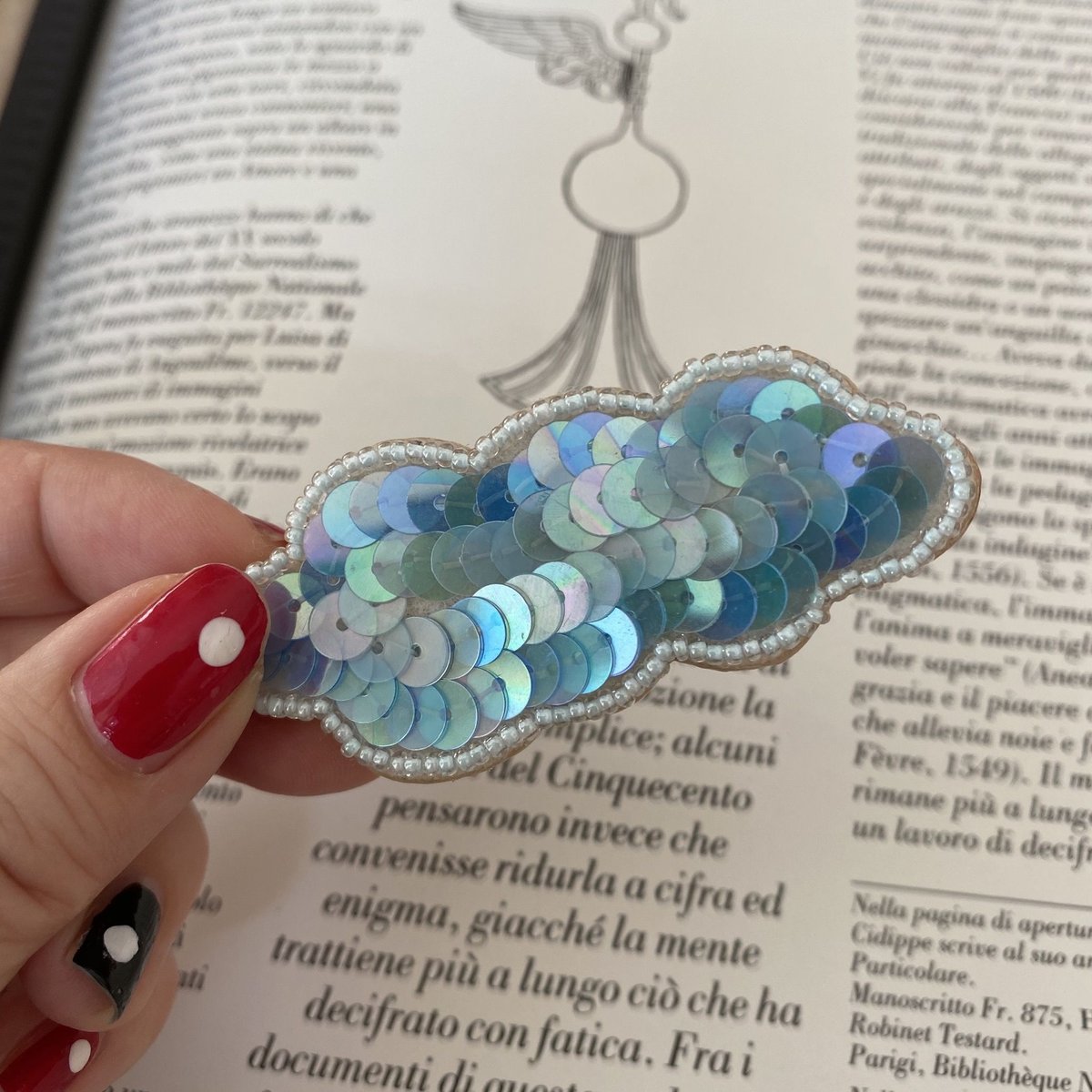 Brooch:GlitterClouds雲ブローチ『スパンコール＆ビーズ刺繍』曇り空