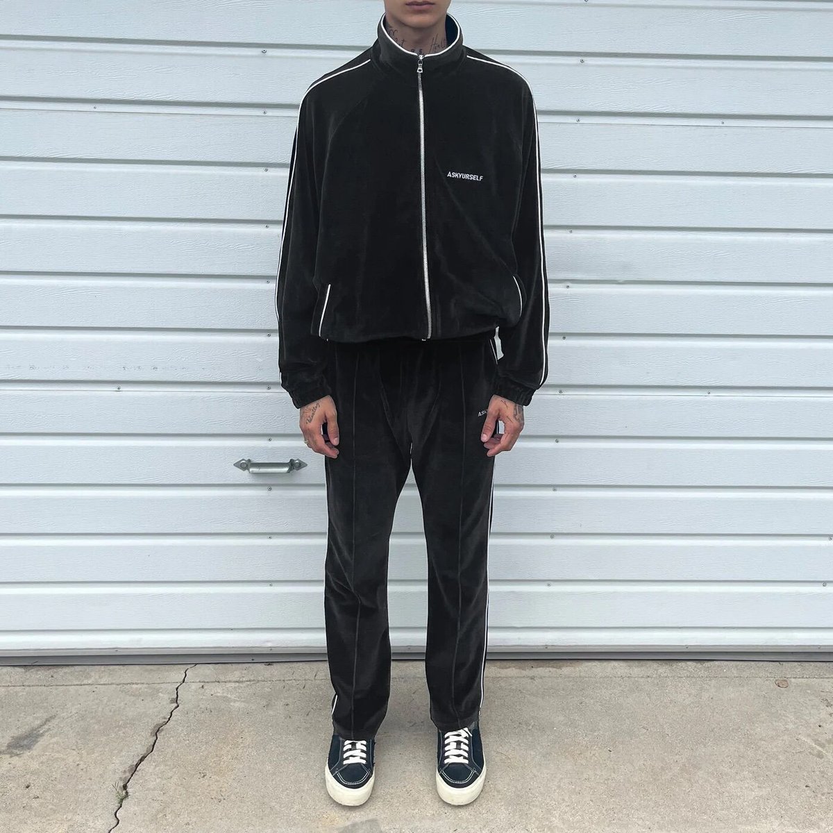 ASKYURSELF / velour track pants