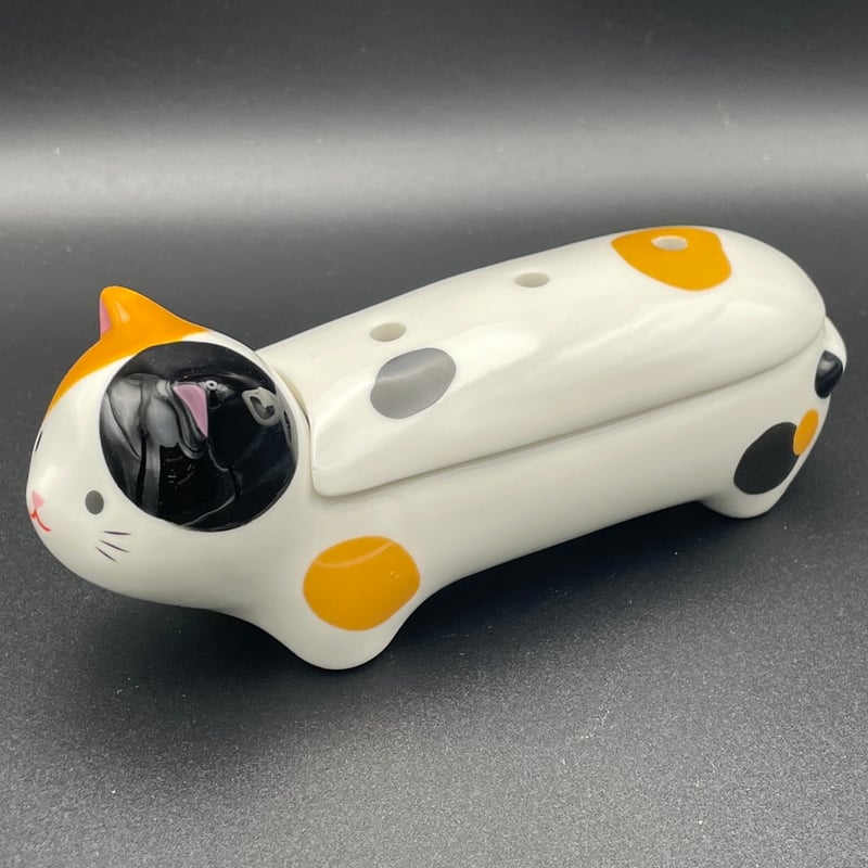 寝かせ線香皿三毛猫 | 仏壇仏具のまつかわ（有）松川仏壇