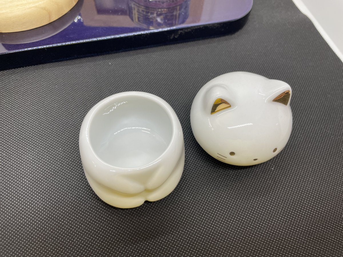 ﾍﾟｯﾄ骨壺 永遠の愛(ふわふわたれ耳犬)箱 | 仏壇仏具のまつかわ（有