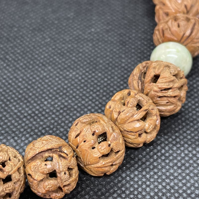 羅漢彫念珠独山玉仕立【数珠】【念珠】【京念珠】【男性用