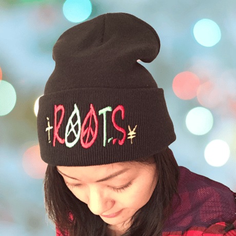 ニットROOTS  ブラック　フリーサイズ　0018