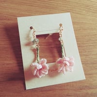 枝垂桜のピアス(薄桃)