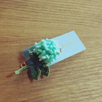 紫陽花のブローチ(ミント)
