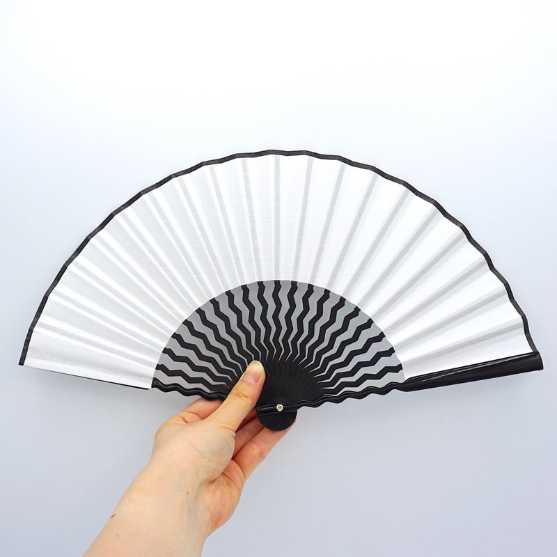 別注】< 西川庄六商店 > GIZAGIZA Fan / White × Black | G