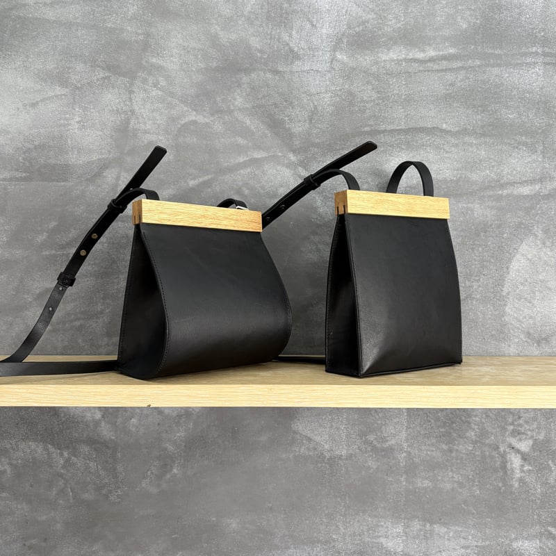 別注】< YURUKU > Clap Wood Round Pouch S / Flat S