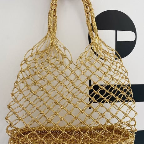 編みハンドバッグ（サテン巾着袋付）シルバー/ゴールド