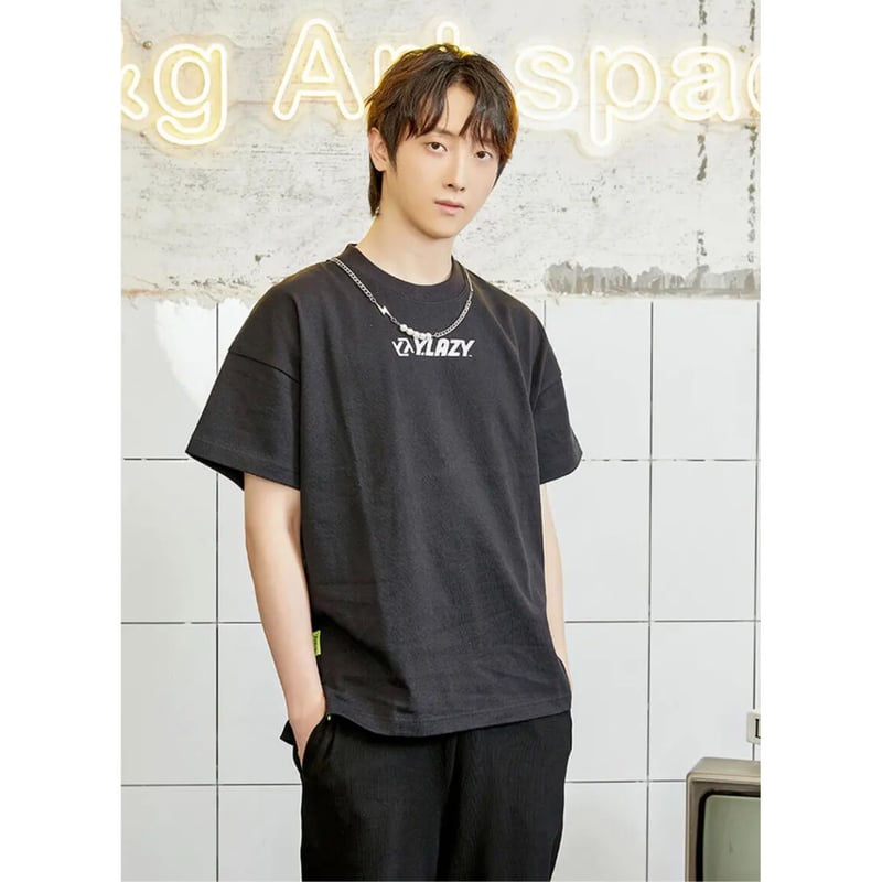 推しTシャツ　ゆそん 于斌・関連商品（Y . Lazy）☆ Tシャツ（チェーン付）《链条・T