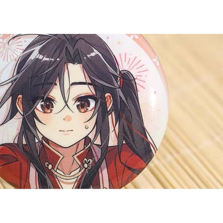 天官賜福（觅星社）★ 温馨日常 【 05 】 缶バッジ（丸形・举高高单人）《温馨日常系列・徽章（圆形・举高高单人）全2款》【予約商品・メーカー発送目安：ご注文日より30日以内】