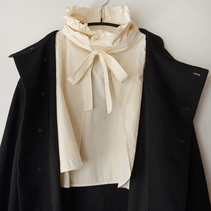 GASA*/さかさま小路 インサイドフリルカラーコート fog black