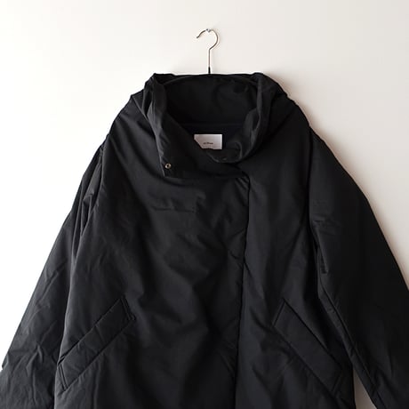 miffew　SQUARE MIDDLE DOWN COAT   BLACK